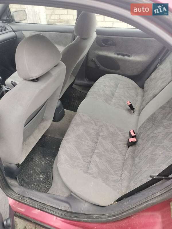 Седан Ford Mondeo 1997 в Киеве