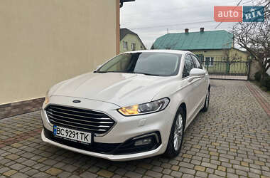 Лифтбек Ford Mondeo 2019 в Радехове