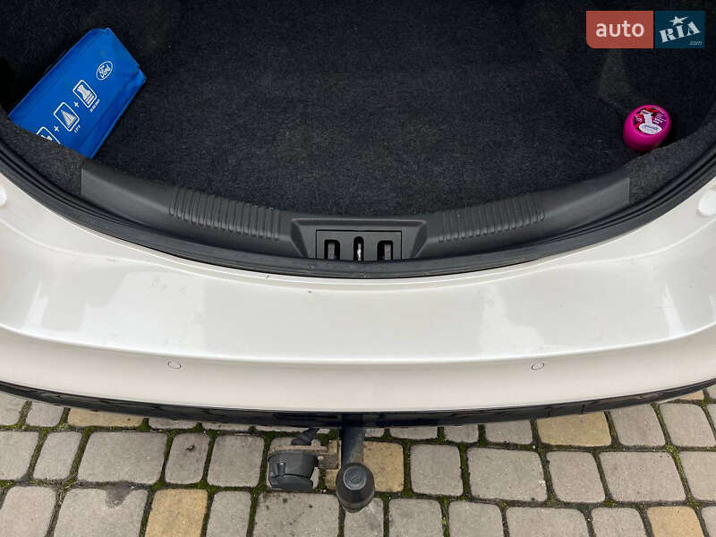 Ліфтбек Ford Mondeo 2019 в Радехові