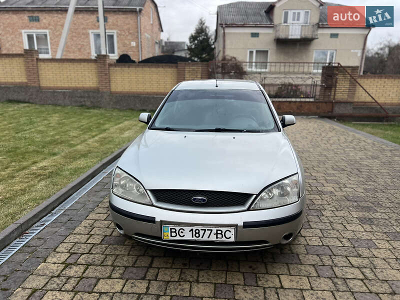 Седан Ford Mondeo 2000 в Львові