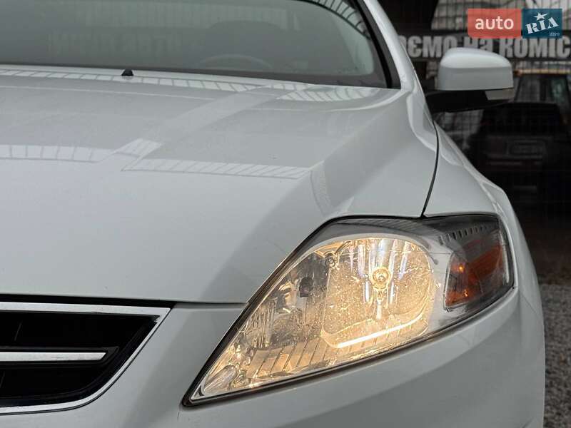 Седан Ford Mondeo 2012 в Дніпрі