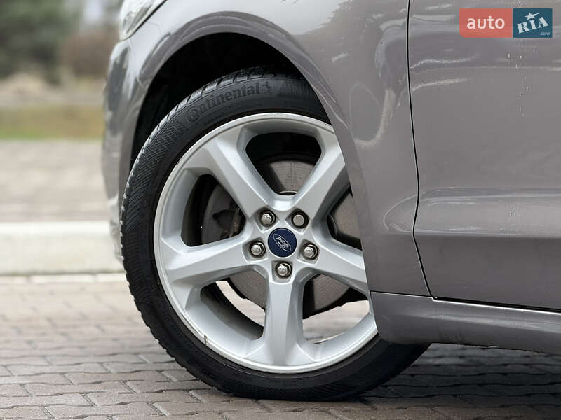 Універсал Ford Mondeo 2015 в Києві фото 24 Універсал Ford Mondeo 2015 в Києві