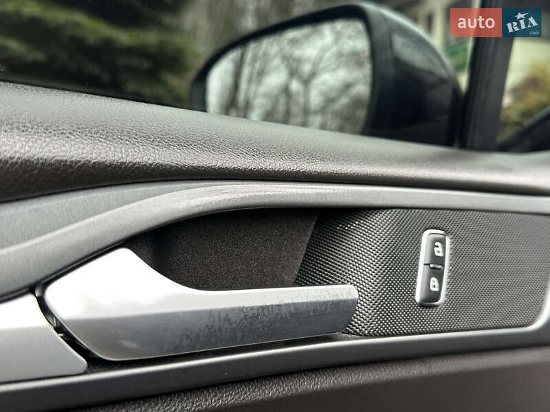 Лифтбек Ford Mondeo 2018 в Дрогобыче фото 60 Лифтбек Ford Mondeo 2018 в Дрогобыче