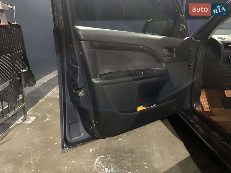 Ліфтбек Ford Mondeo 2005 в Чернівцях фото 7 Ліфтбек Ford Mondeo 2005 в Чернівцях