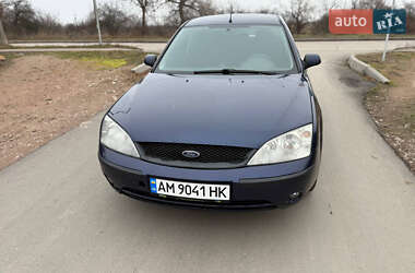 Седан Ford Mondeo 2002 в Коростене