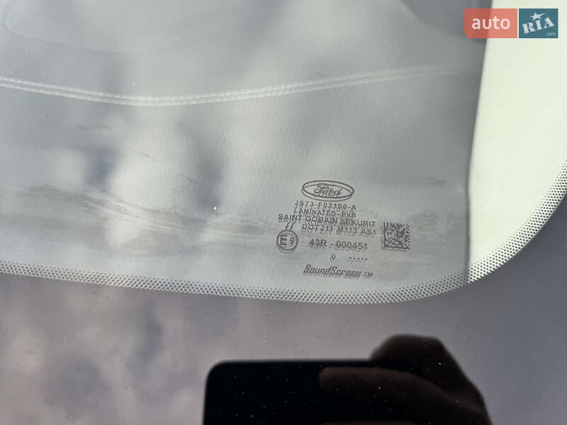 Ліфтбек Ford Mondeo 2020 в Мукачевому