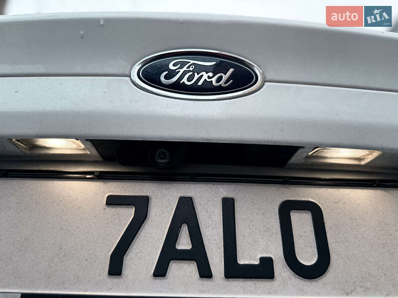 Лифтбек Ford Mondeo 2016 в Киеве