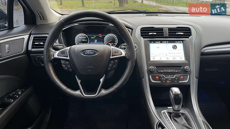 Лифтбек Ford Mondeo 2017 в Николаеве