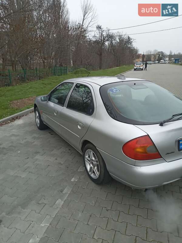 Ліфтбек Ford Mondeo 1998 в Одесі