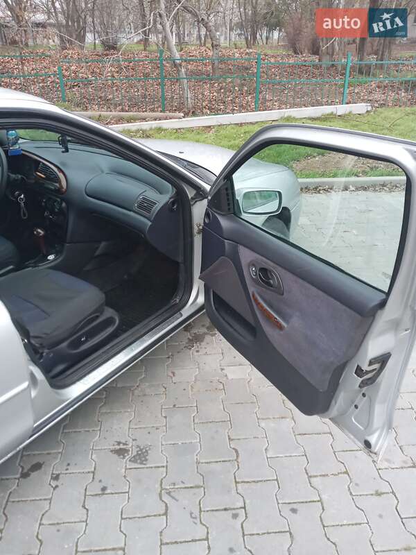 Ліфтбек Ford Mondeo 1998 в Одесі
