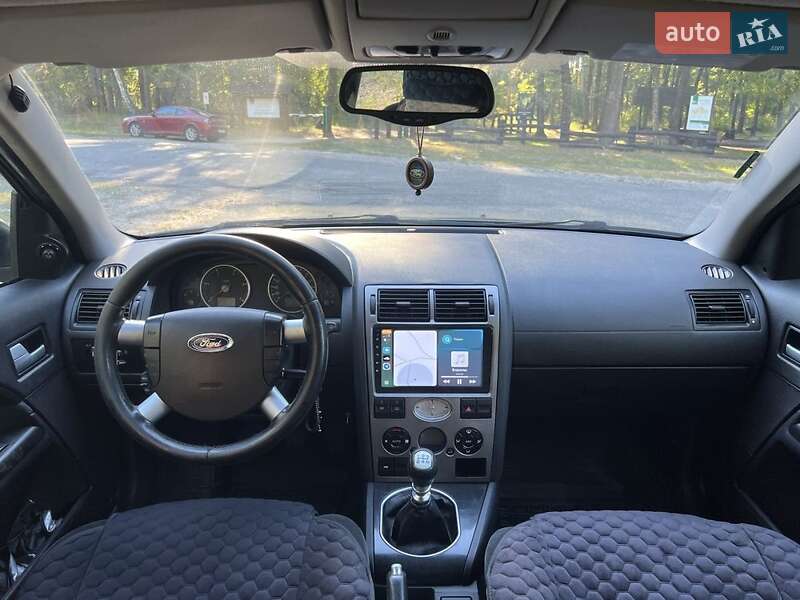Универсал Ford Mondeo 2002 в Бобровице