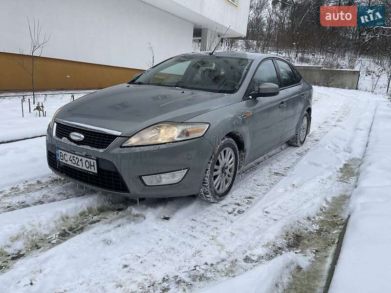 Лифтбек Ford Mondeo 2008 в Львове