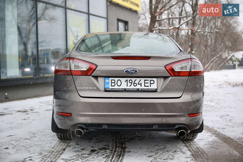 Седан Ford Mondeo 2012 в Тернополе