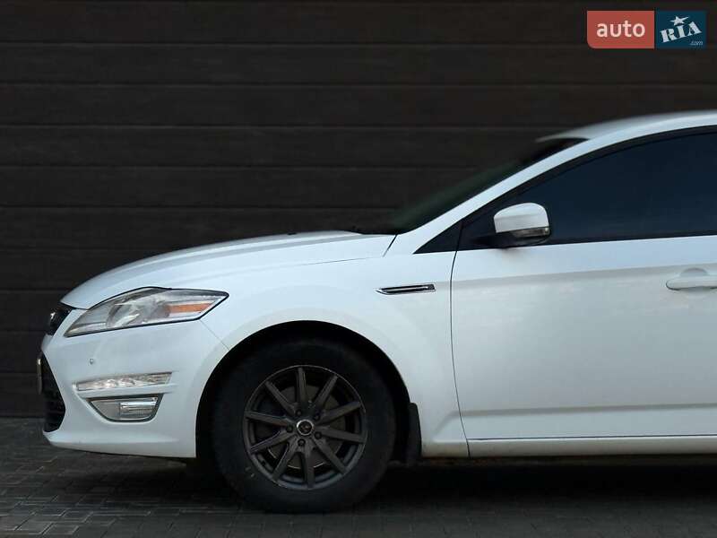 Лифтбек Ford Mondeo 2013 в Николаеве