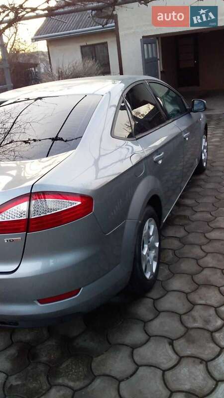 Седан Ford Mondeo 2010 в Черновцах фото Седан Ford Mondeo 2010 в Черновцах
