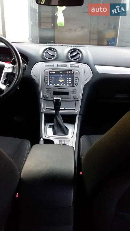Седан Ford Mondeo 2010 в Черновцах фото 8 Седан Ford Mondeo 2010 в Черновцах