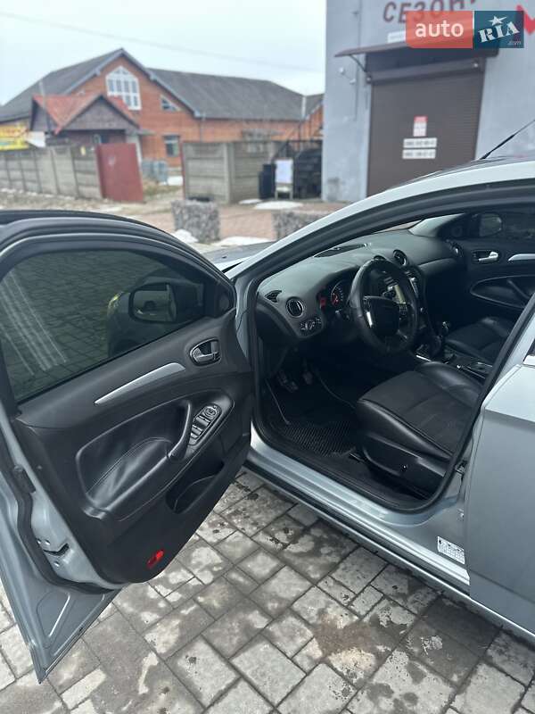 Седан Ford Mondeo 2008 в Калуше