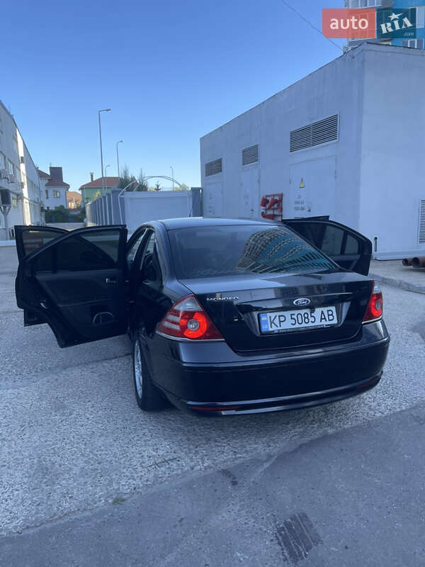 Седан Ford Mondeo 2005 в Одессе