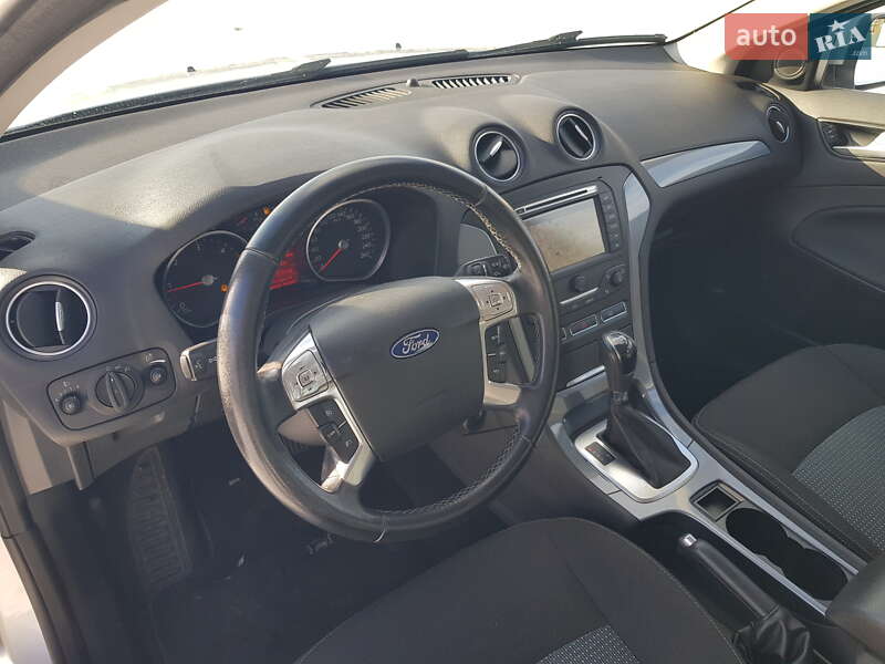 Універсал Ford Mondeo 2013 в Рівному