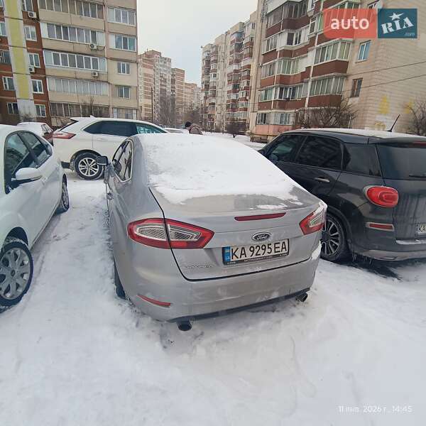 Седан Ford Mondeo 2011 в Киеве