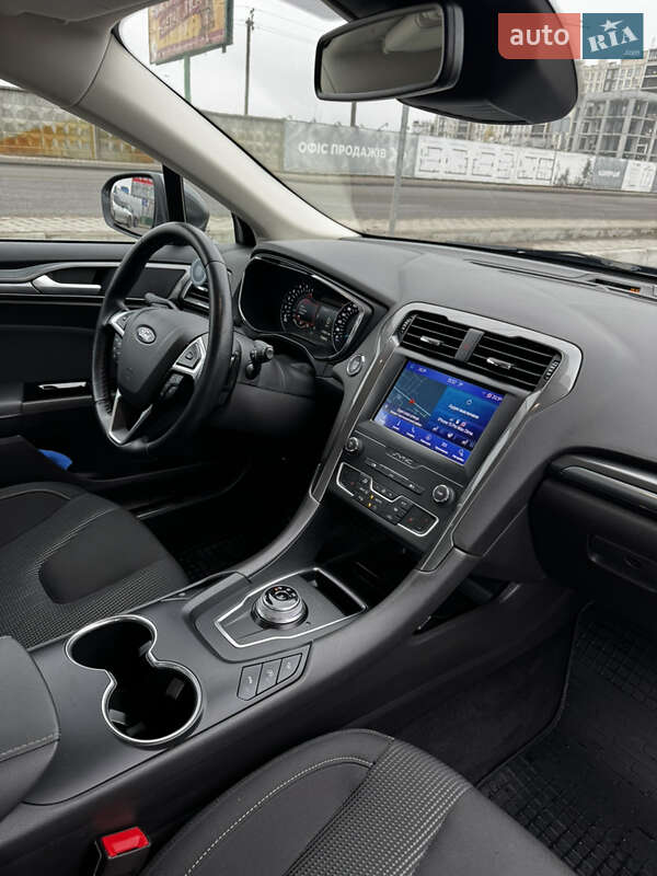 Лифтбек Ford Mondeo 2019 в Киеве