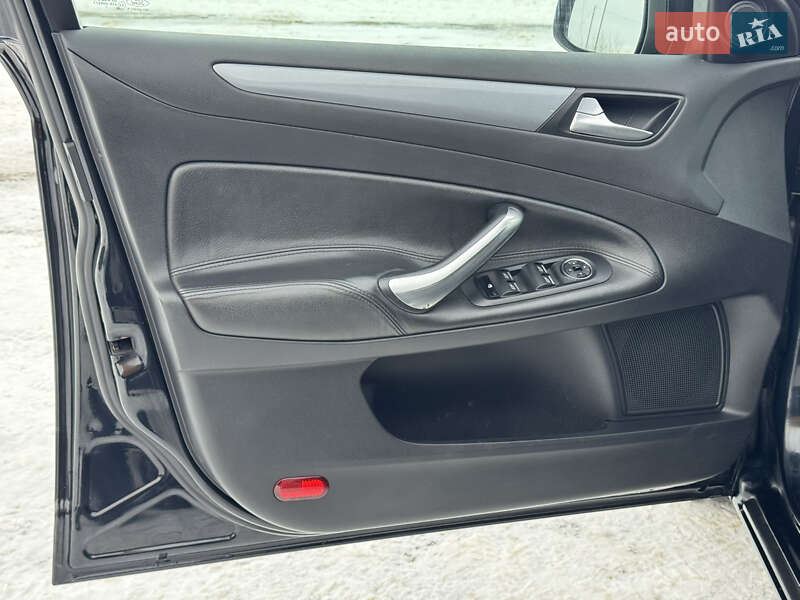 Универсал Ford Mondeo 2011 в Стрые