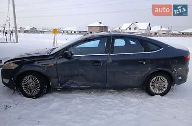Лифтбек Ford Mondeo 2007 в Луцке