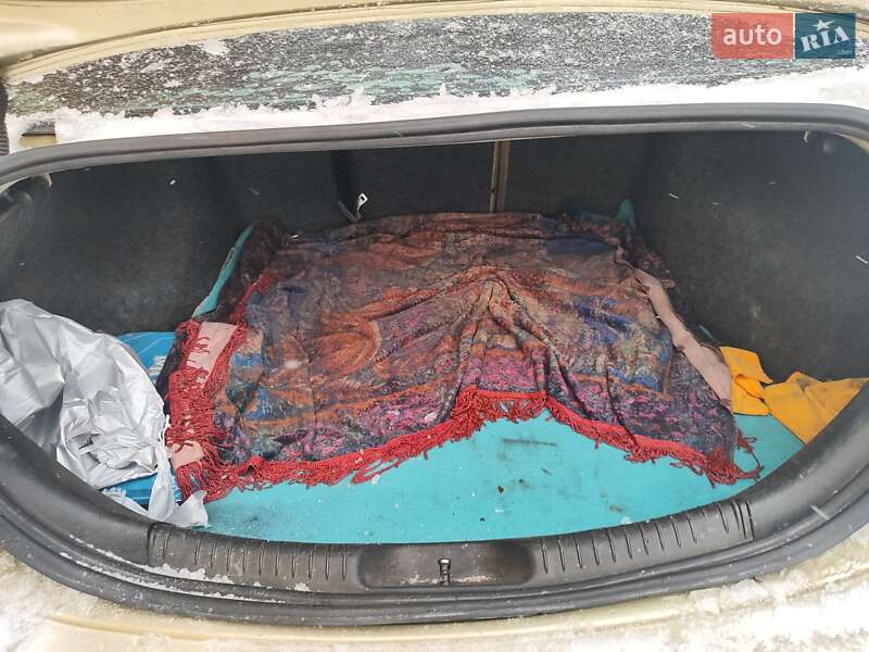 Седан Ford Mondeo 2006 в Киеве