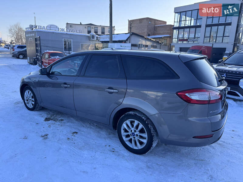 Универсал Ford Mondeo 2011 в Ивано-Франковске