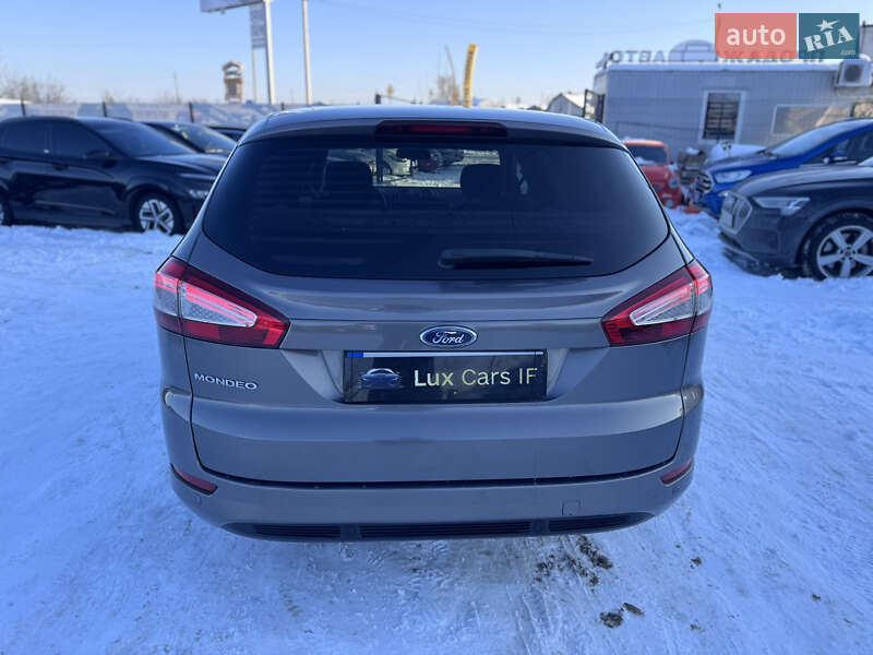 Универсал Ford Mondeo 2011 в Ивано-Франковске