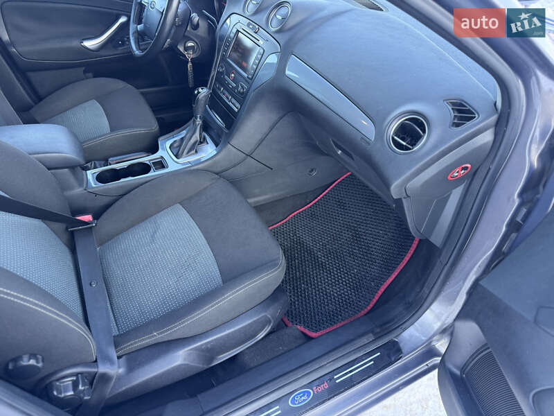 Универсал Ford Mondeo 2011 в Ивано-Франковске