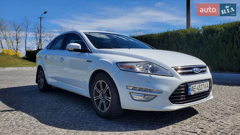 Седан Ford Mondeo 2012 в Днепре