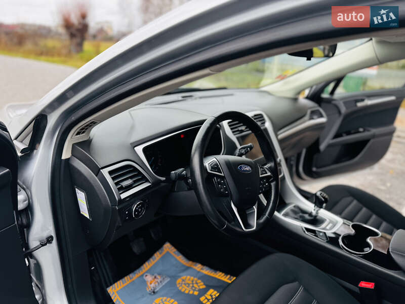 Універсал Ford Mondeo 2016 в Здолбуніві фото 37 Універсал Ford Mondeo 2016 в Здолбуніві
