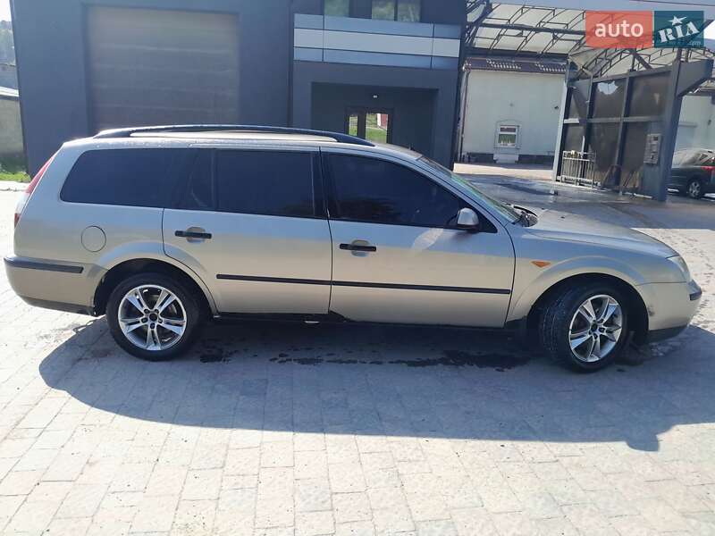 Універсал Ford Mondeo 2002 в Стрию