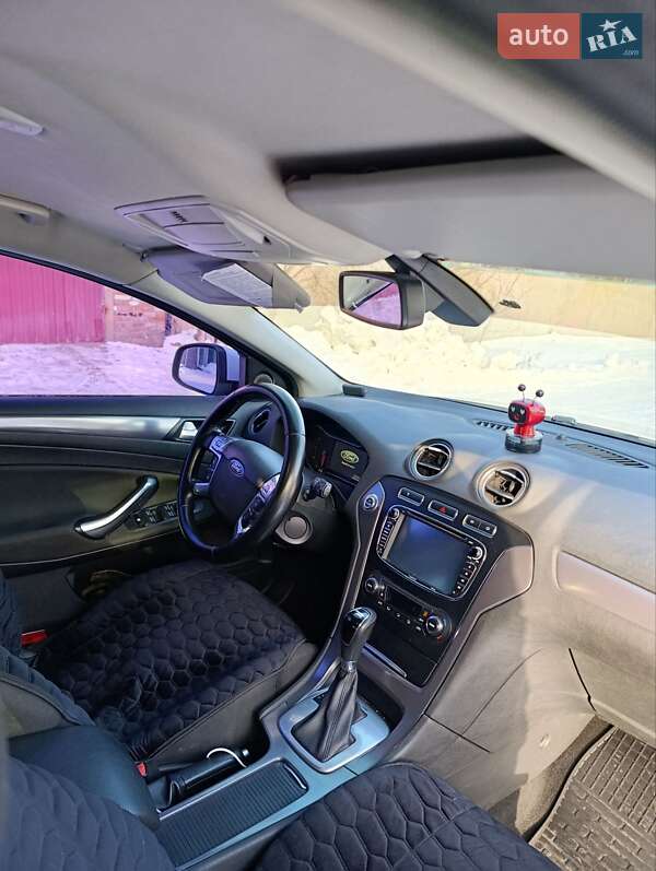 Лифтбек Ford Mondeo 2011 в Бахмаче