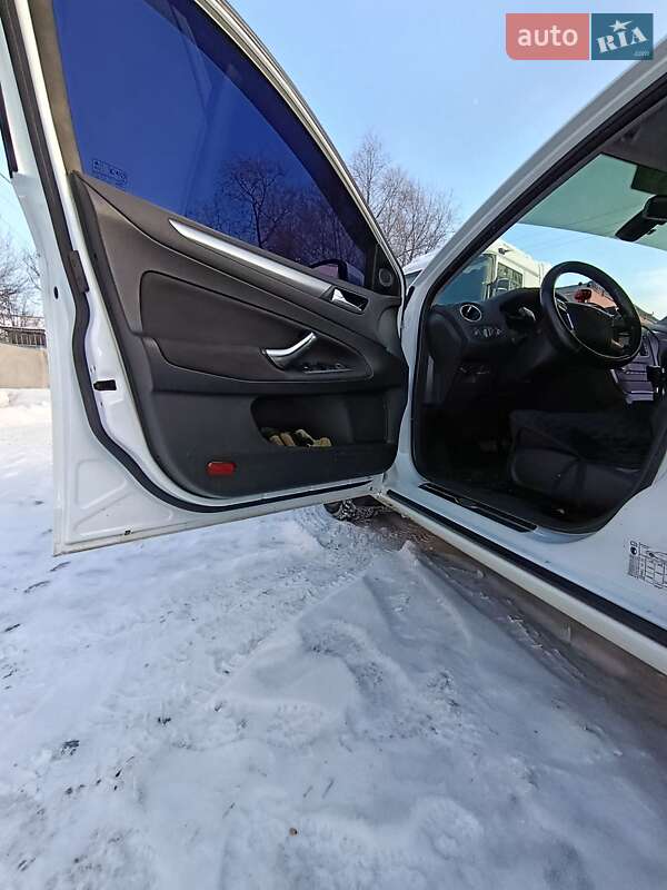 Лифтбек Ford Mondeo 2011 в Бахмаче