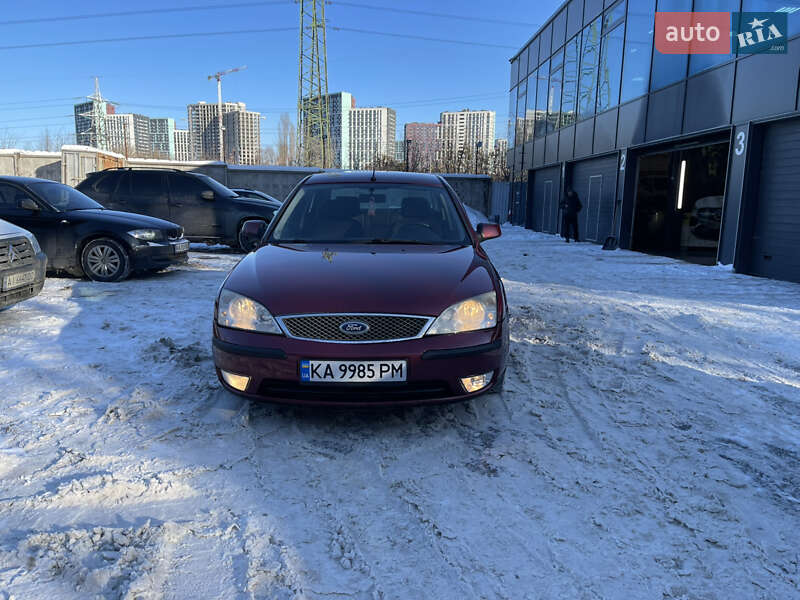 Седан Ford Mondeo 2004 в Києві