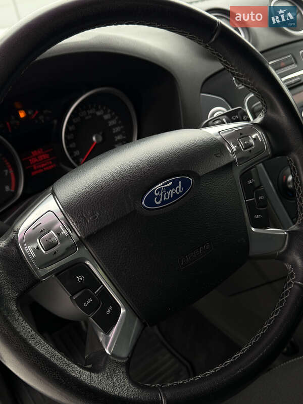 Седан Ford Mondeo 2010 в Киеве фото 41 Седан Ford Mondeo 2010 в Киеве