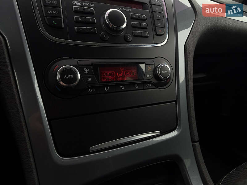 Седан Ford Mondeo 2010 в Киеве фото 47 Седан Ford Mondeo 2010 в Киеве