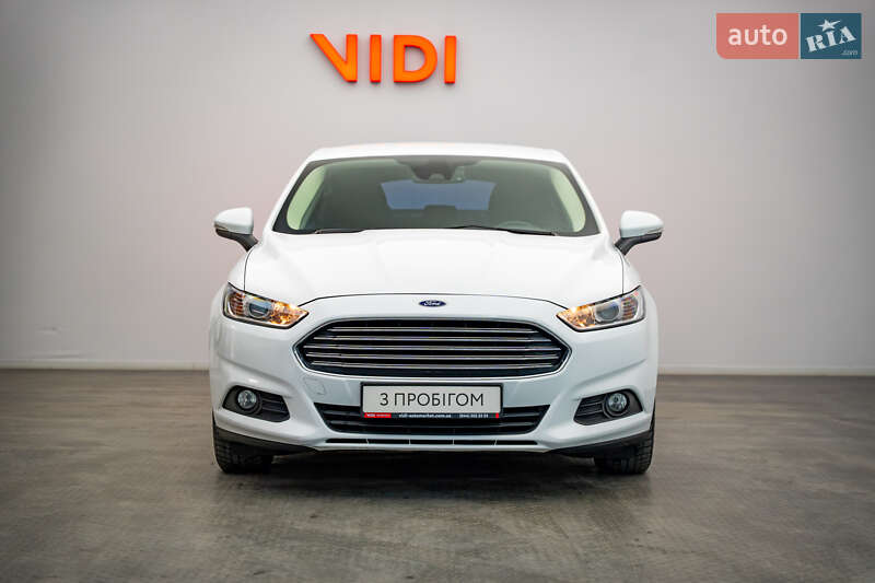 Седан Ford Mondeo 2017 в Киеве