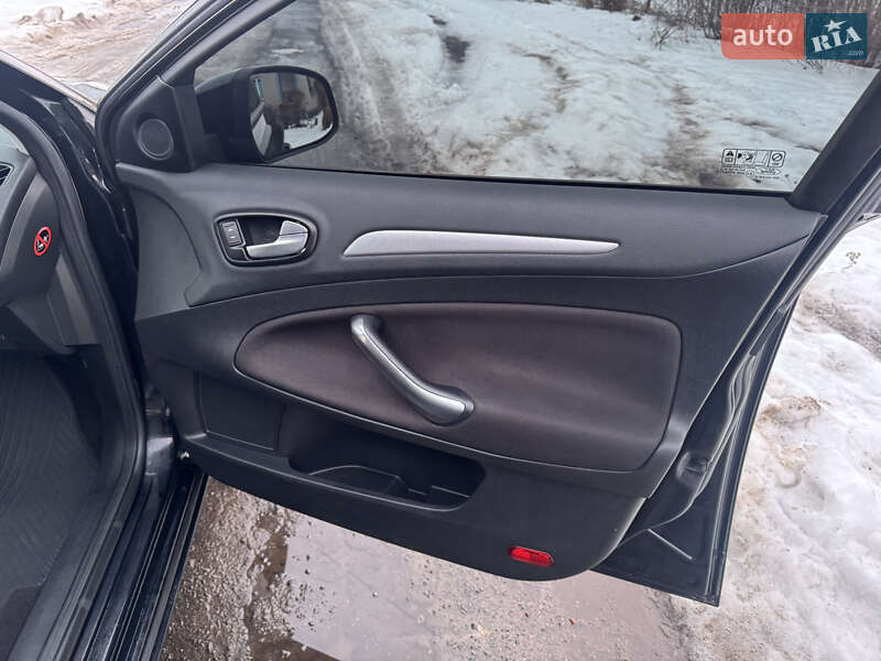 Универсал Ford Mondeo 2010 в Радивилове