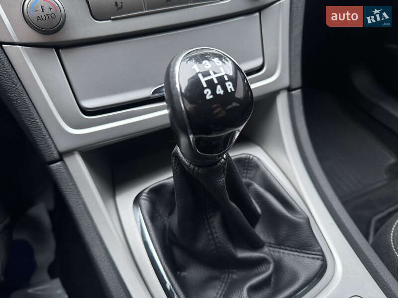 Универсал Ford Mondeo 2010 в Радивилове