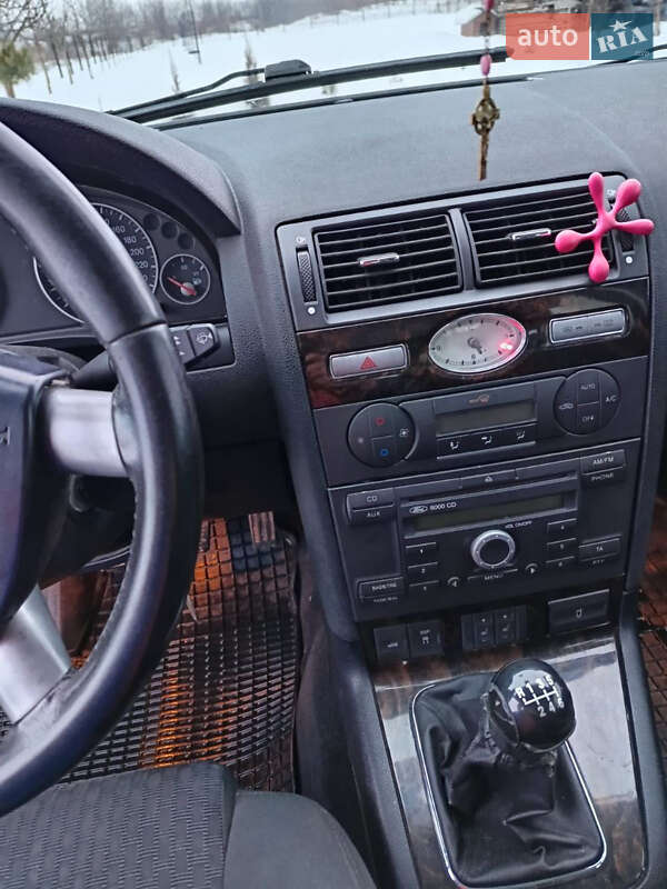 Универсал Ford Mondeo 2004 в Яворове