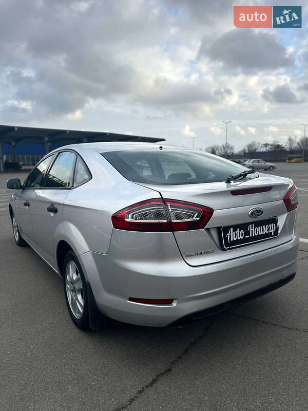Лифтбек Ford Mondeo 2011 в Запорожье фото 5 Лифтбек Ford Mondeo 2011 в Запорожье