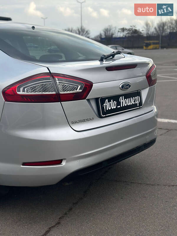 Лифтбек Ford Mondeo 2011 в Запорожье фото 10 Лифтбек Ford Mondeo 2011 в Запорожье