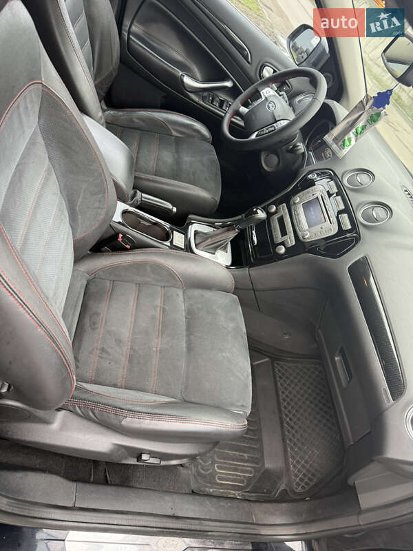 Ліфтбек Ford Mondeo 2010 в Береговому фото 9 Ліфтбек Ford Mondeo 2010 в Береговому