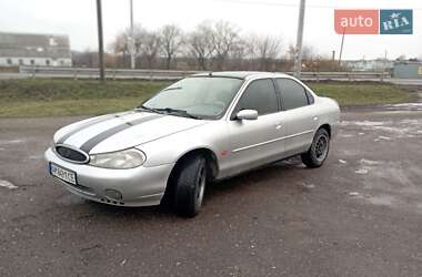 Седан Ford Mondeo 1996 в Бердичеве