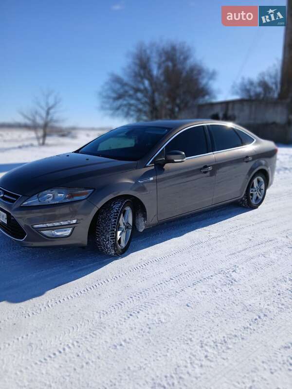 Ford Mondeo 2012 Ford Mondeo 2012