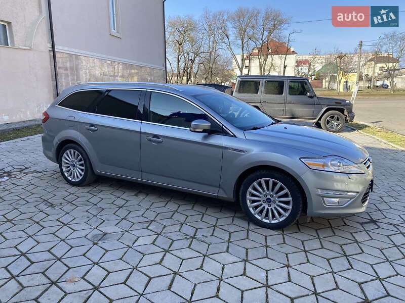 Універсал Ford Mondeo 2014 в Миколаєві