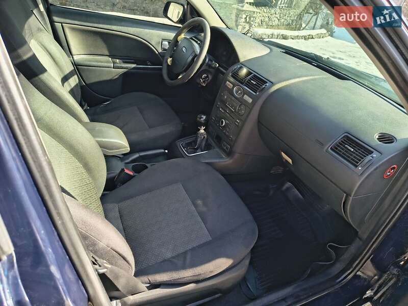Ліфтбек Ford Mondeo 2005 в Бердичеві